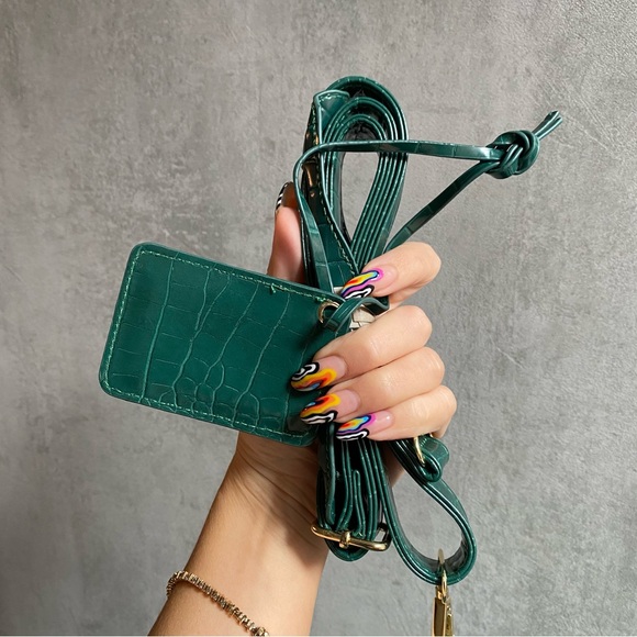 NWT EMBOSSED LEATHER GREEN GOLD HANDBAG PURSE - Picture 6 of 10